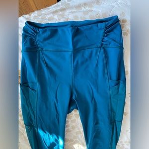 Lululemon blue green leggings